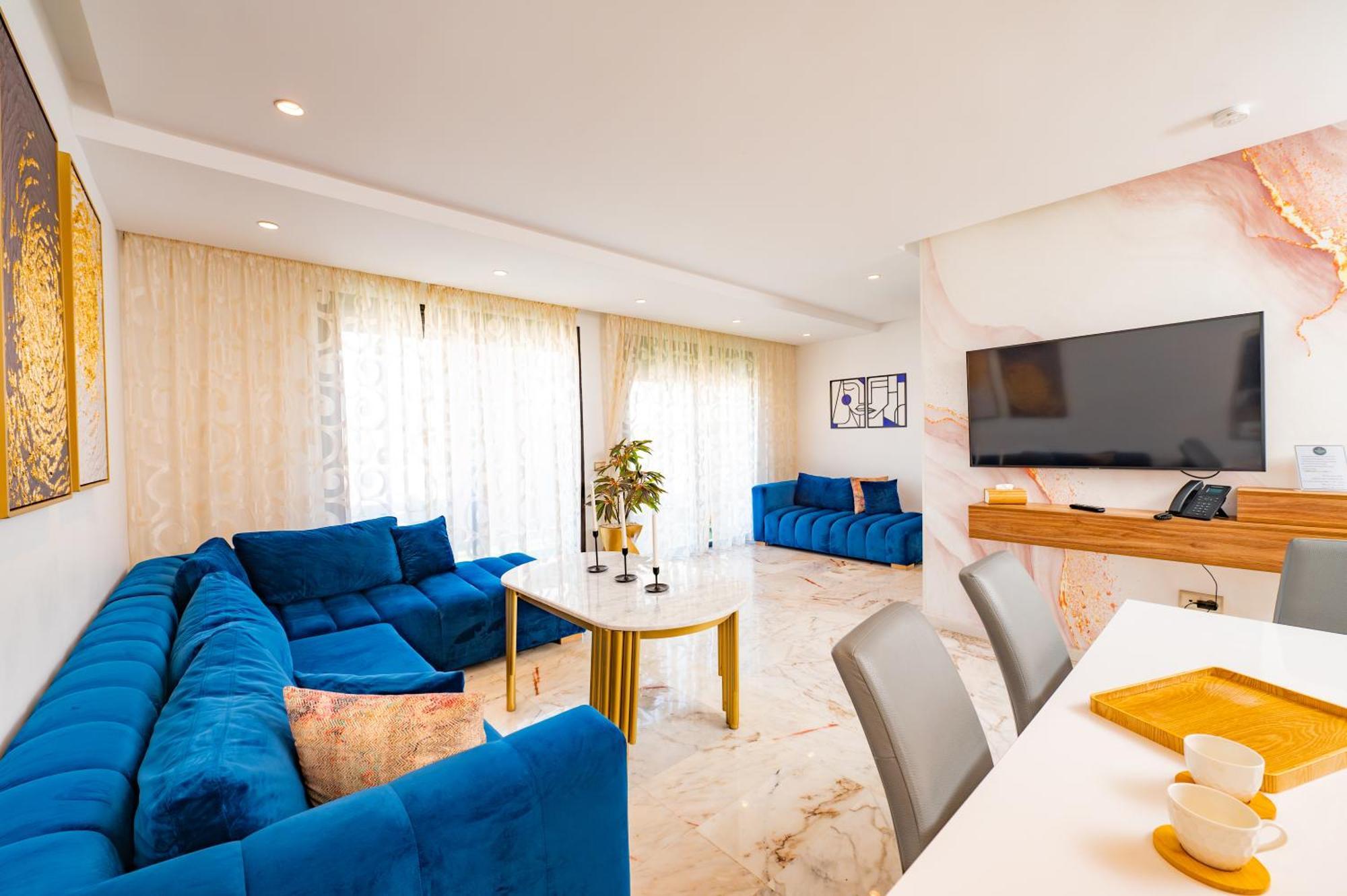 Family Apart-hotel *